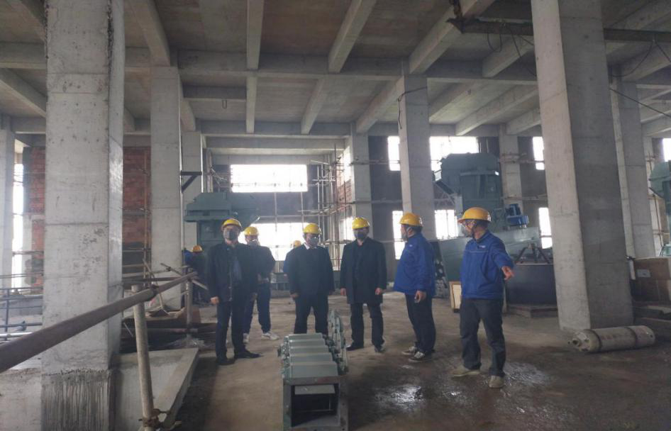 久远集团领导视察“危废无害化技术制备复合调渣材料产业化示范及核废液处理装置研制及示范”项目